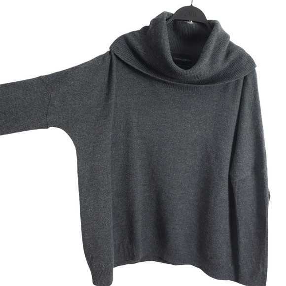 Cynthia Rowley Gray Bat Wing Cowl Neck Sweater - Picture 2 of 10